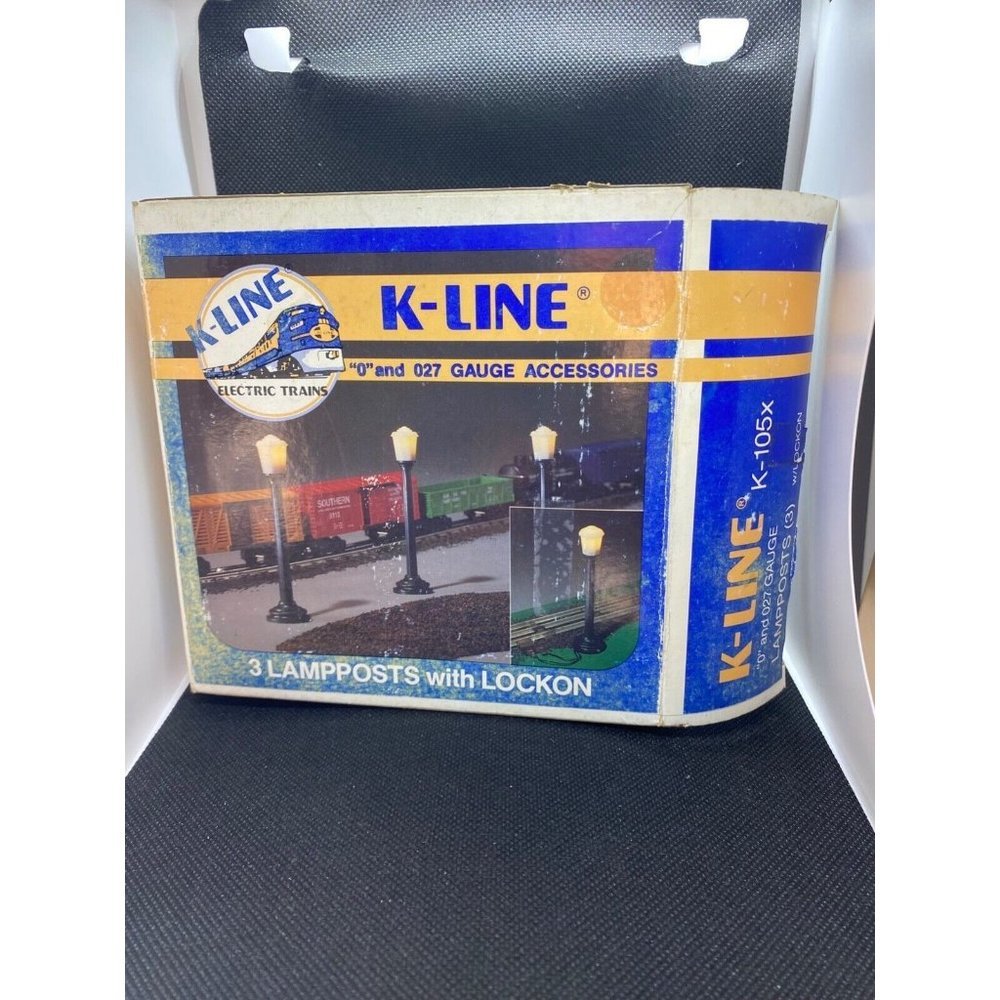 Vintage K-Line k-105x Set Lamp Post w/Lockon-3 lamps total w/box O -O27 Gauge